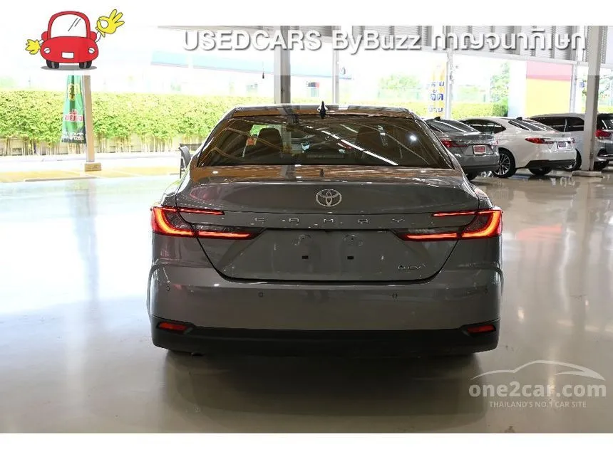 2025 Toyota CAMRY HEV Premium Sedan