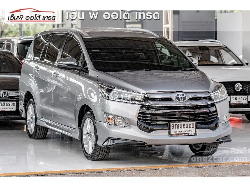 2019 Toyota Innova Crysta V Wagon