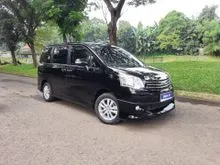 2017 Toyota NAV1 2.0 V Limited MPV