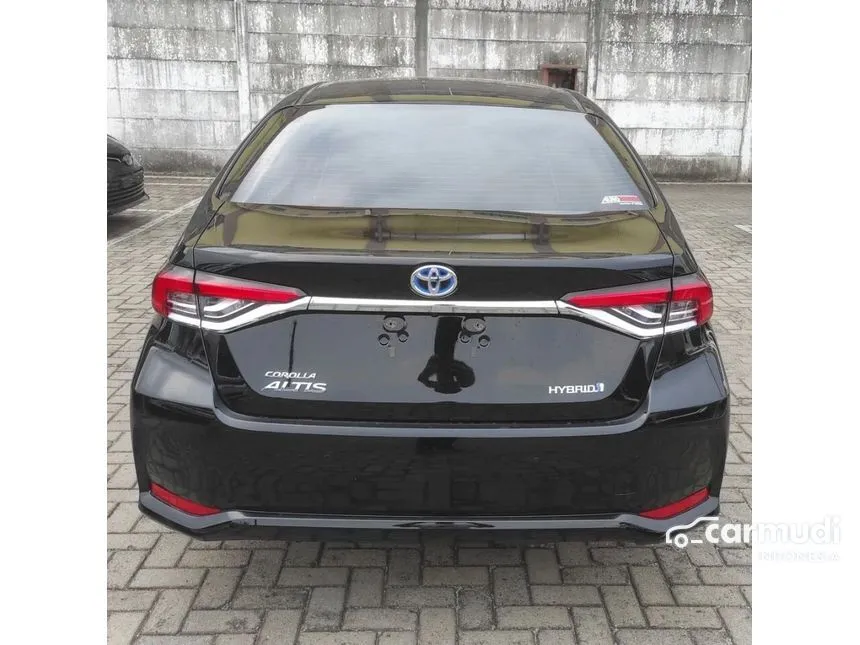 2023 Toyota Corolla Altis HYBRID Sedan