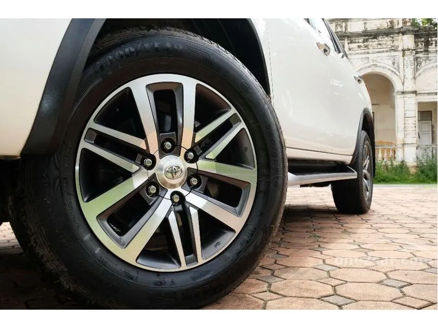 2018 Toyota Fortuner V SUV