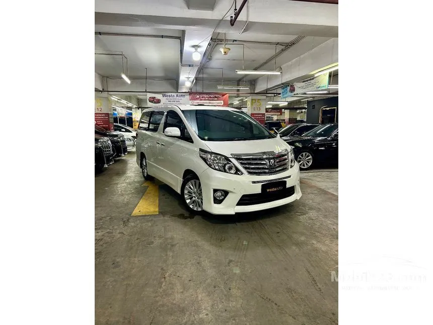 2012 Toyota Alphard S MPV