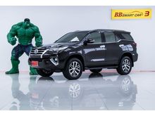 2015 Toyota Fortuner 2.8 (ปี 15-18) V SUV