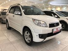 Toyota Rush 1.5 TRD Sportivo AT 2014 Putih