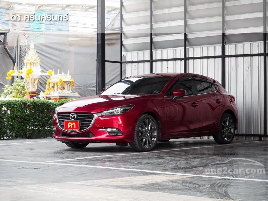 2019 Mazda 3 S Sports Hatchback