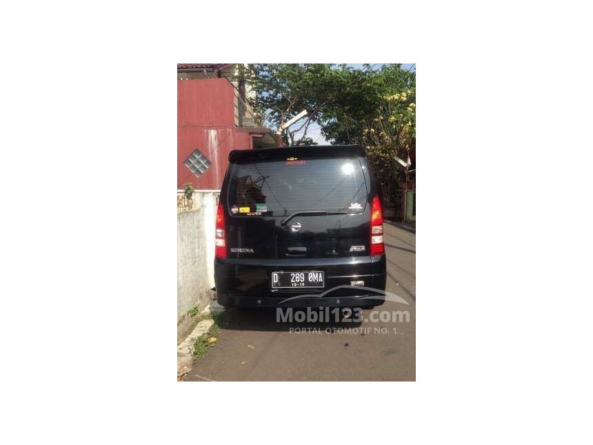 gallery_used car mobil123 nissan serena highway star mpv indonesia_1926704_xp9i9av6C3XtPnbwmPCB6r