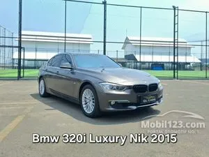 2015 BMW 320i 2.0 Luxury Sedan