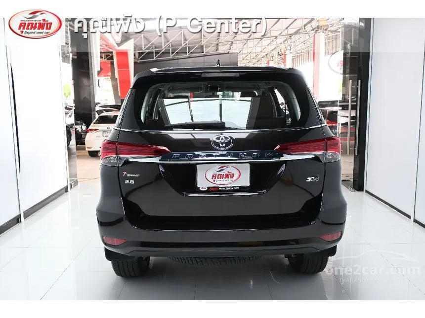 2015 Toyota FORTUNER V SUV