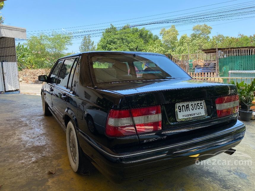 Volvo 960 executive