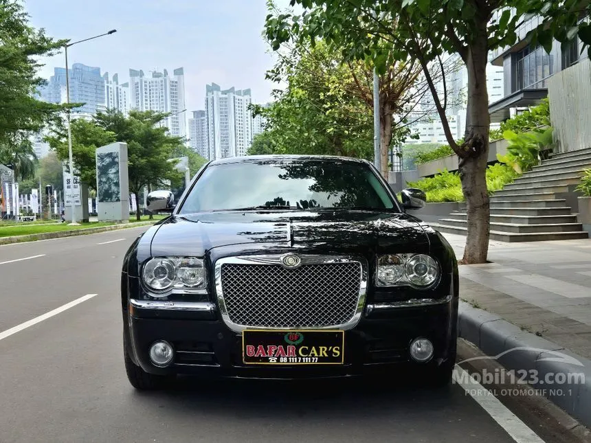 2010 Chrysler 300C Sedan