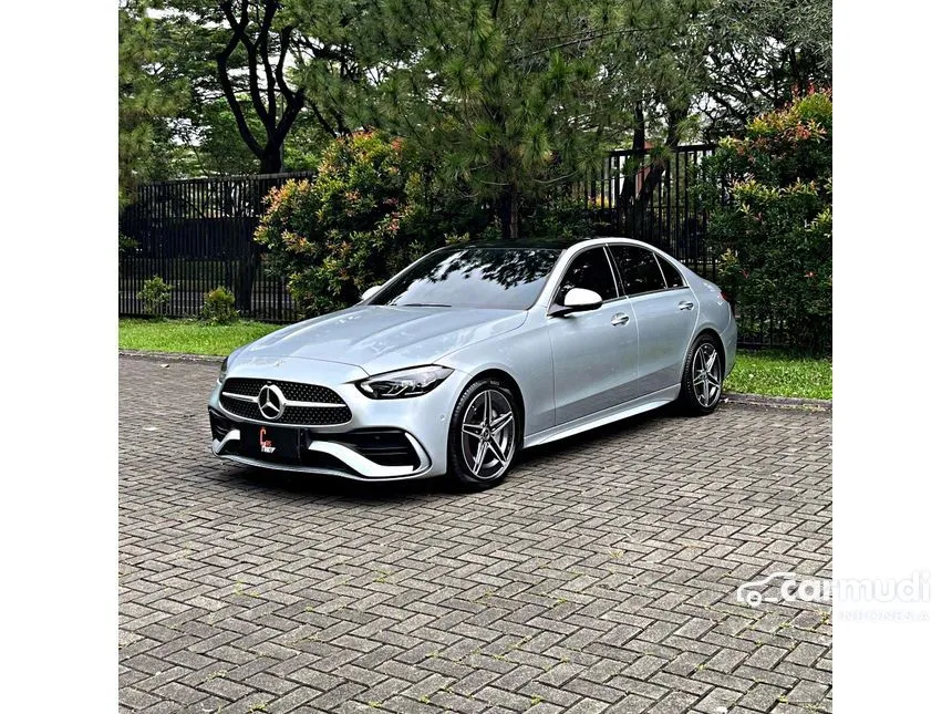 2022 Mercedes-Benz C300 AMG Line Sedan