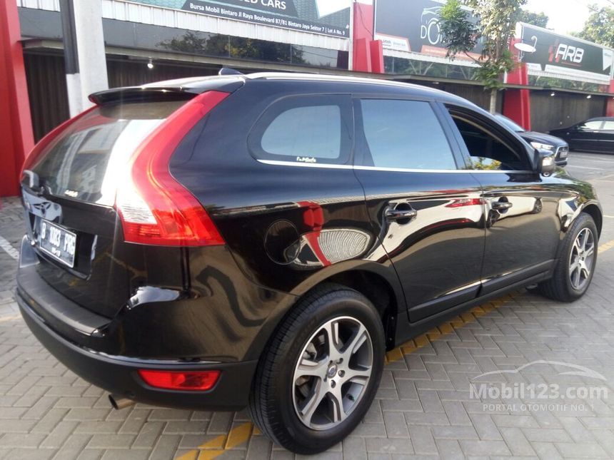 Jual Mobil  Volvo XC60 2012 T5 2 0 di Banten Automatic SUV 