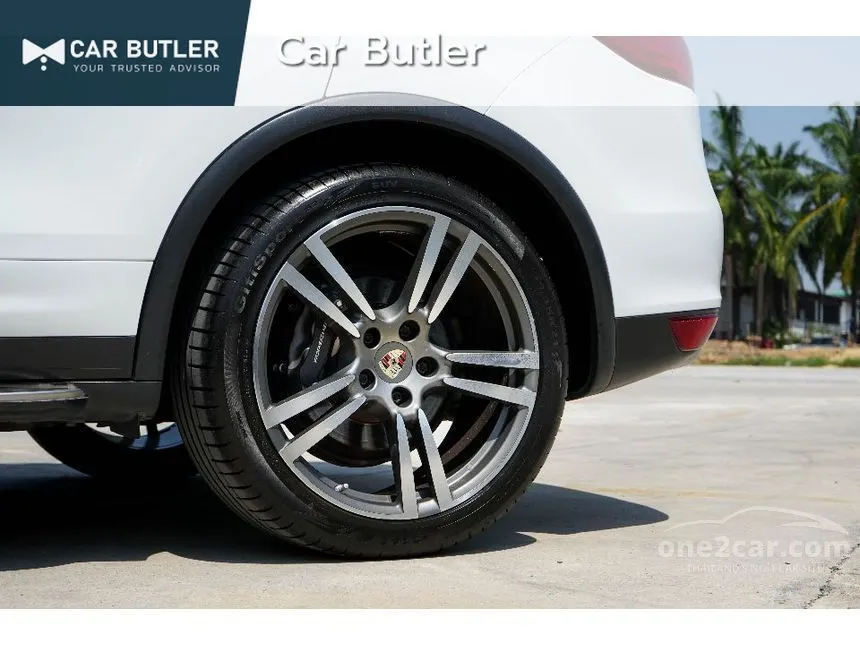 2012 Porsche CAYENNE SUV