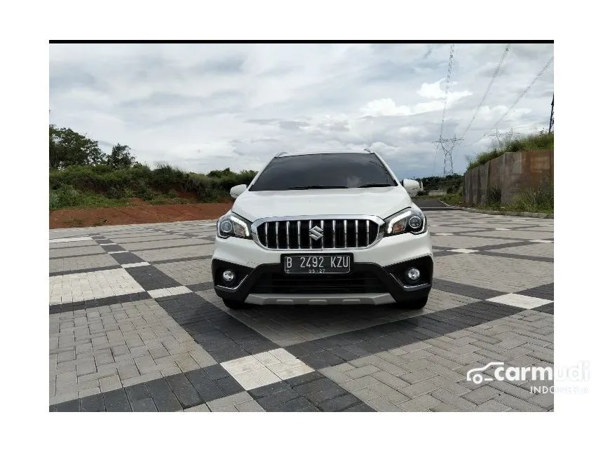 2022 Suzuki SX4 S-Cross Hatchback