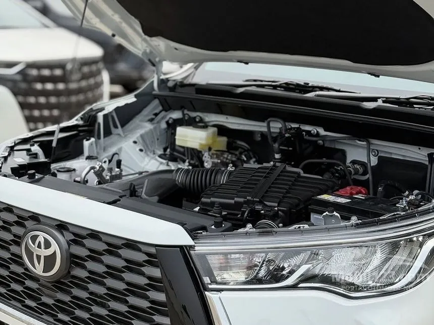 2026 Toyota Kijang Innova Zenix V HV Modellista (Non Premium Color) MPV