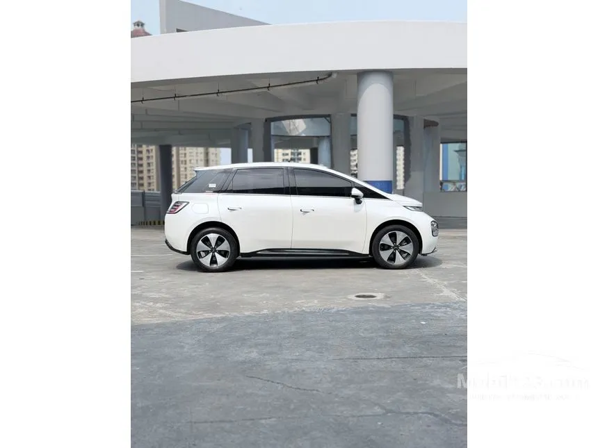 2024 Wuling Cloud EV 460KM Hatchback