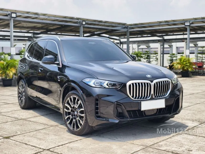 2024 BMW X5 xDrive40i M Sport SUV