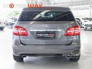 2013 Mercedes-Benz B200 1.6 Sports BlueEFFICIENCY Hatchback