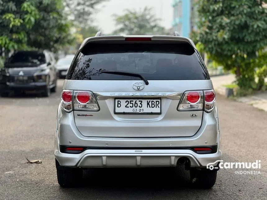 2013 Toyota Fortuner G LUX TRD 4X2 SUV