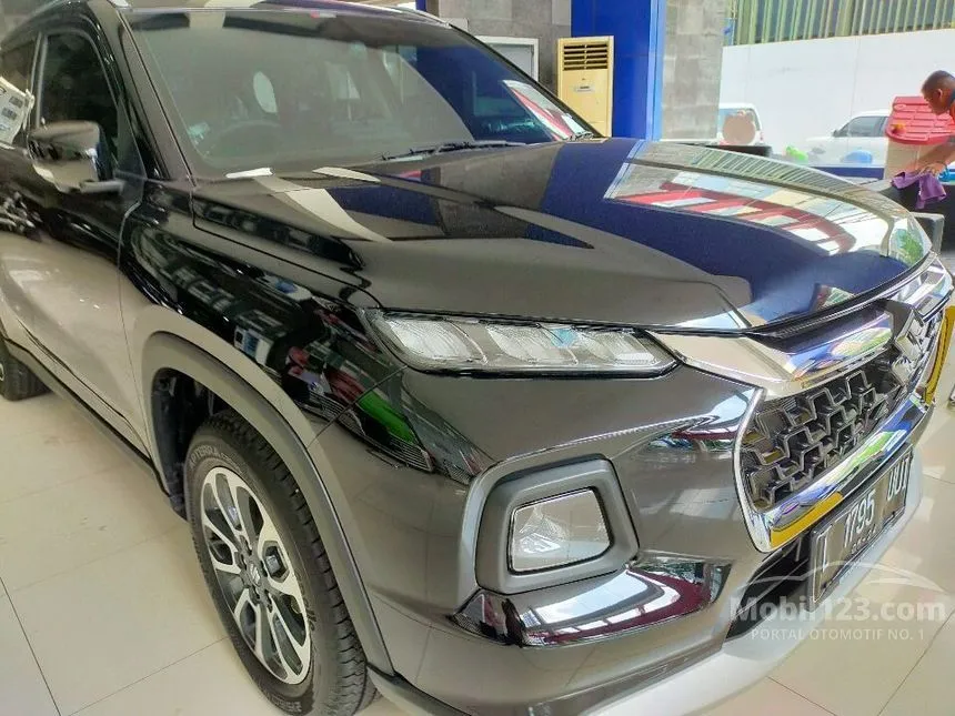 Jual Mobil Suzuki Grand Vitara 2023 GX MHEV 1.5 di Jawa Timur Automatic SUV Hitam Rp 300.000.000