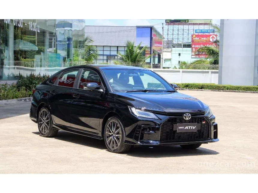 2026 Toyota Yaris Ativ HEV GR Sport Sedan