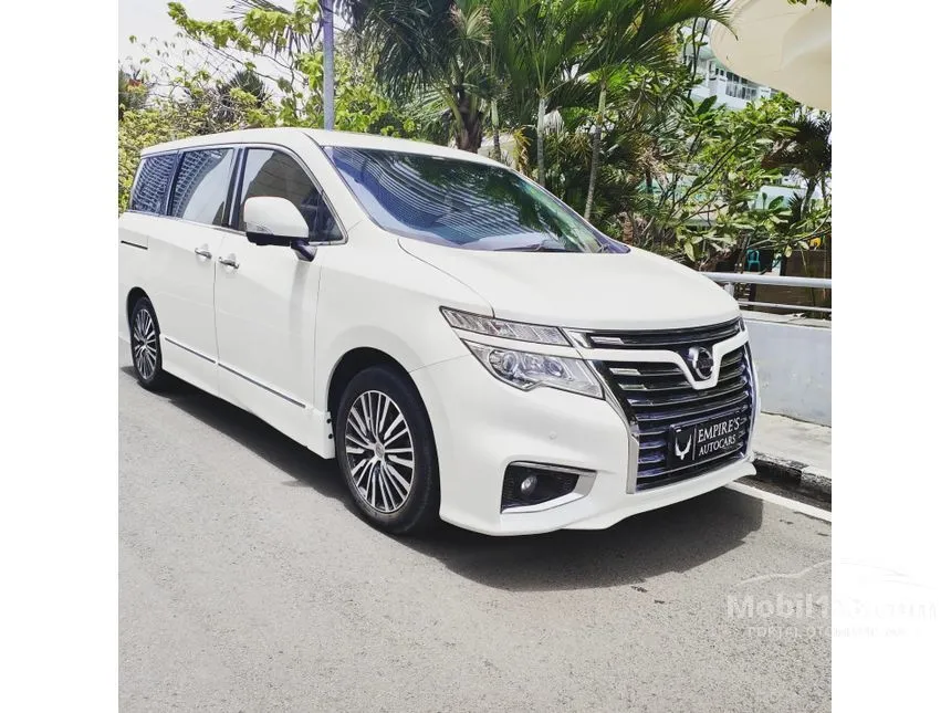 2015 Nissan Elgrand Highway Star MPV