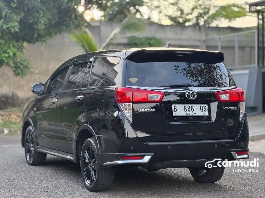 2018 Toyota Kijang Innova Venturer MPV