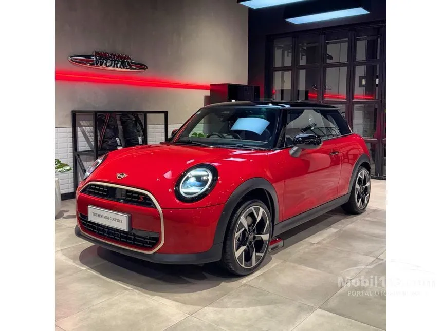 2025 MINI Cooper S 3 Door Hatchback