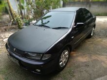 Mazda Familia 323 1.8 Sedan 1995