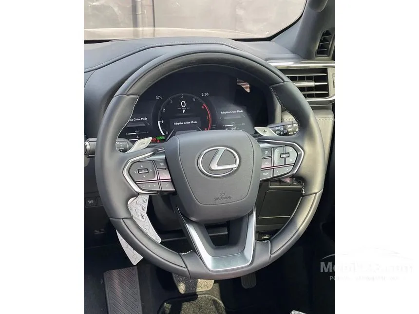 2026 Lexus LX 700h VIP SUV