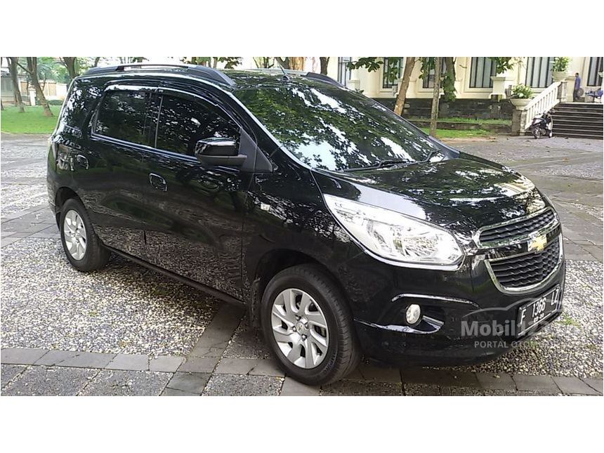 Jual Mobil Chevrolet Spin 2015 LTZ 1.5 di Jawa Barat ...