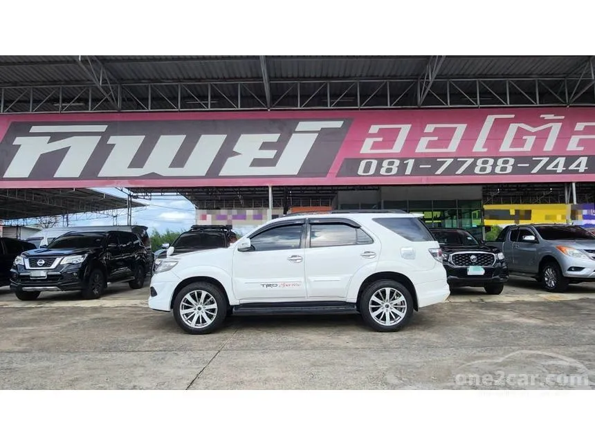 2012 Toyota FORTUNER V SUV