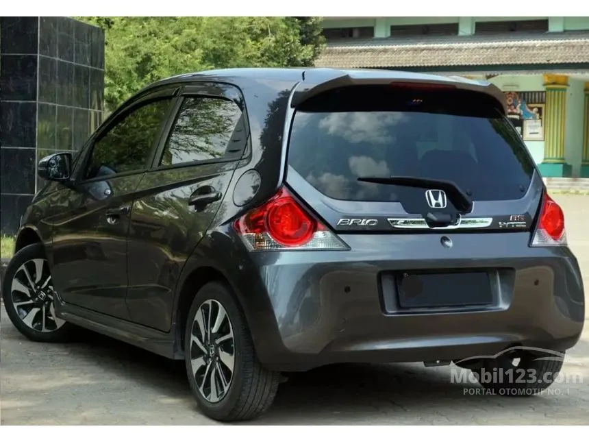 2016 Honda Brio RS Hatchback