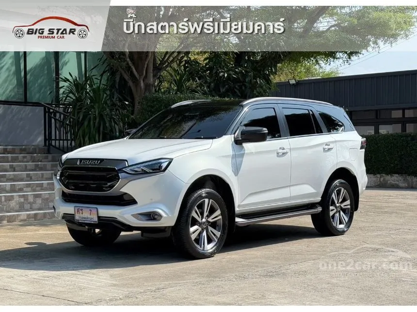 2024 Isuzu MU-X Ultimate SUV