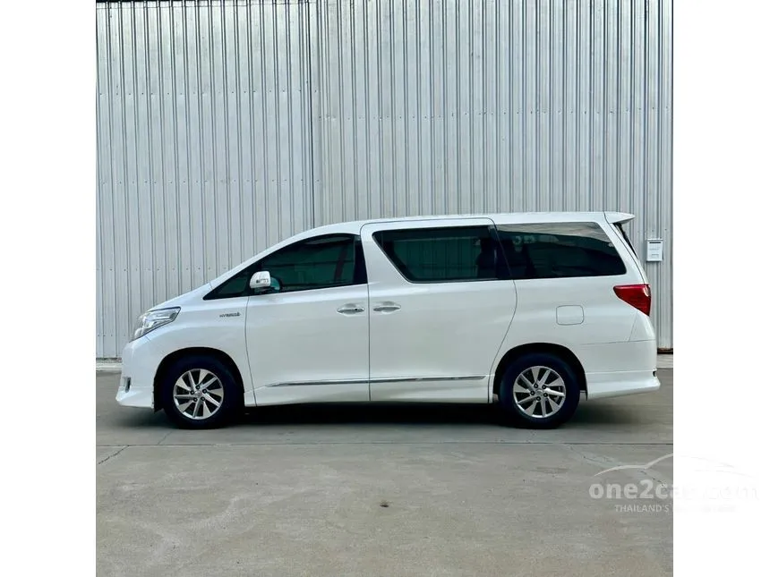 2013 Toyota ALPHARD HV Van