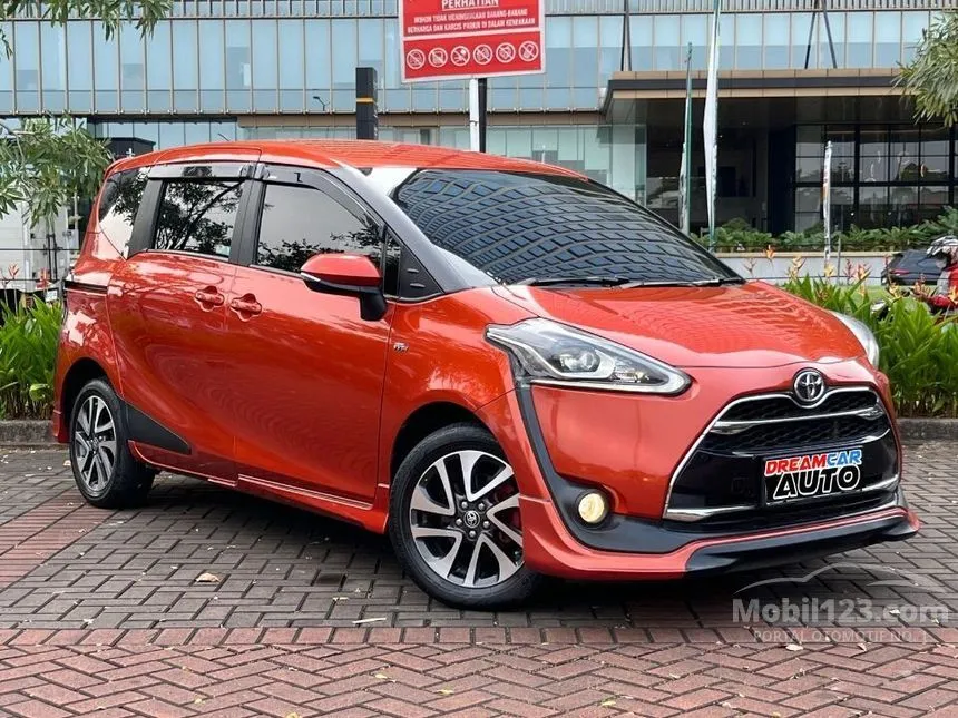 Jual Mobil Toyota Sienta 2017 Q 1.5 di Banten Automatic MPV Orange Rp 179.000.000