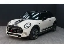 MINI Cooper 2.0 S Hatcback AT 2020 Putih TDP 120jt Kondisi Mobil Istimewa Bergaransi dan Dijamin Siap Pakai