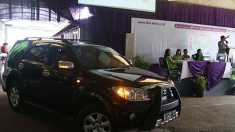 Tips Aman Beli Mobil di Pelelangan