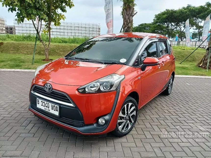 Jual Mobil Toyota Sienta 2017 V 1.5 di Banten Automatic MPV Orange Rp 165.900.000