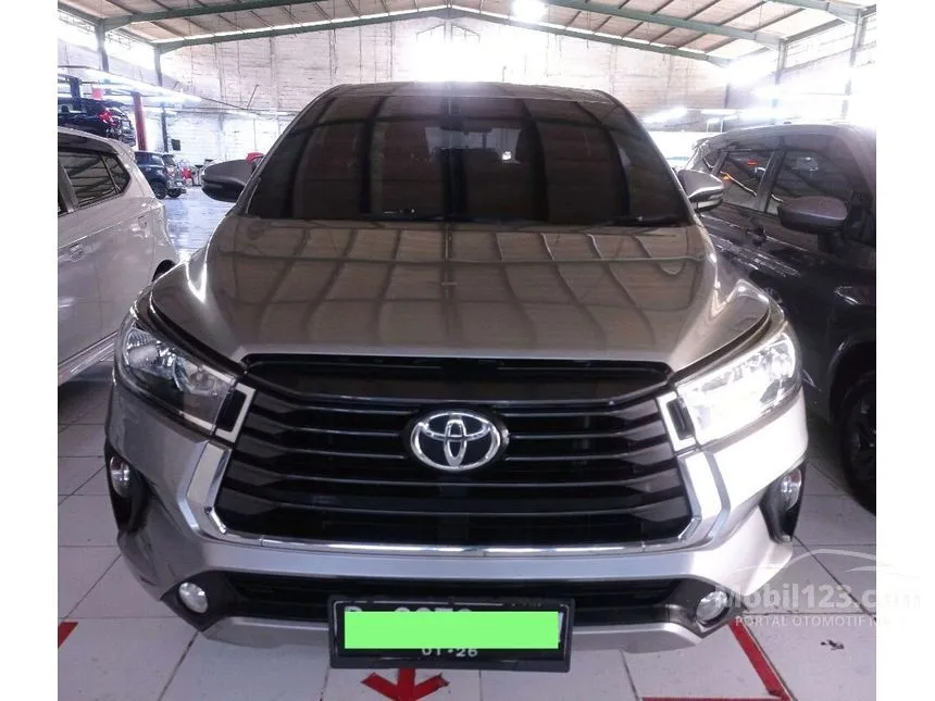 Jual Mobil Toyota Kijang Innova 2021 G 2.0 di Banten Manual MPV Silver Rp 278.000.000
