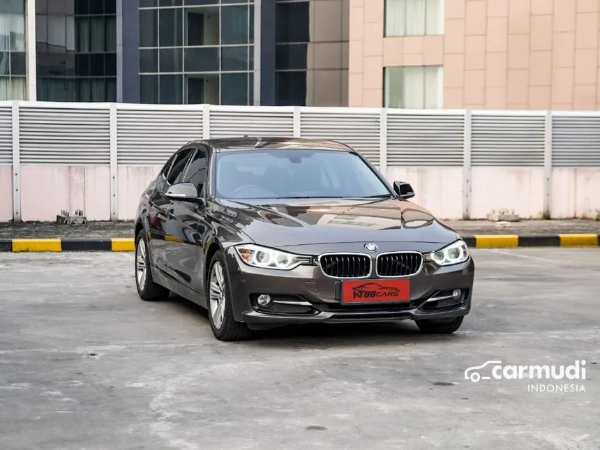 2014 BMW 320i Sport Sedan