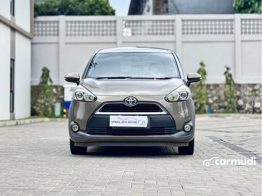 2017 Toyota Sienta V MPV