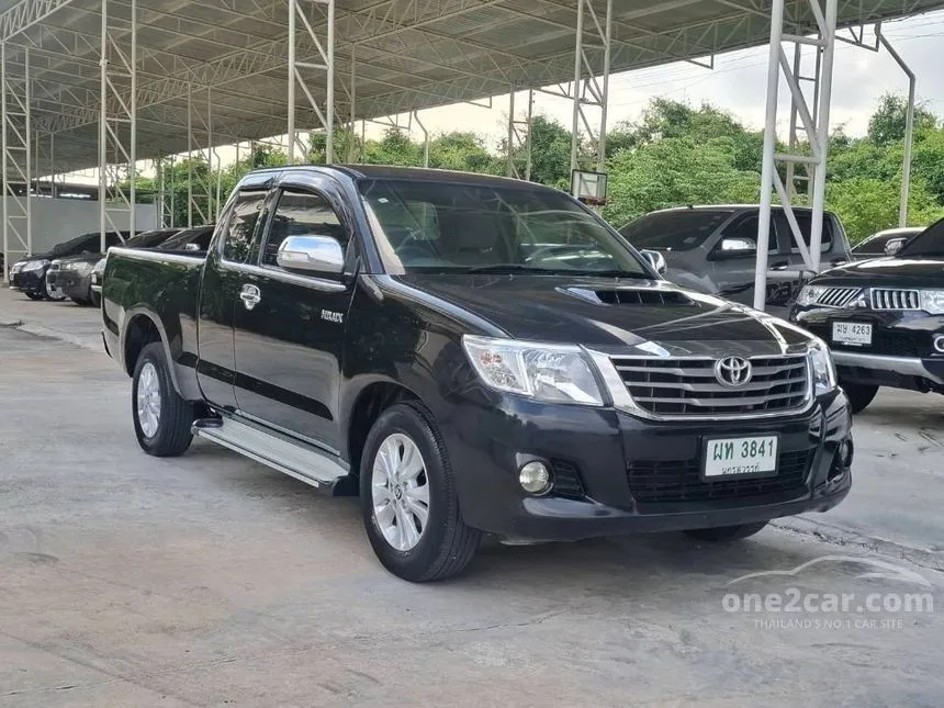 2012 Toyota HILUX VIGO Champ E Smart Cab Pickup