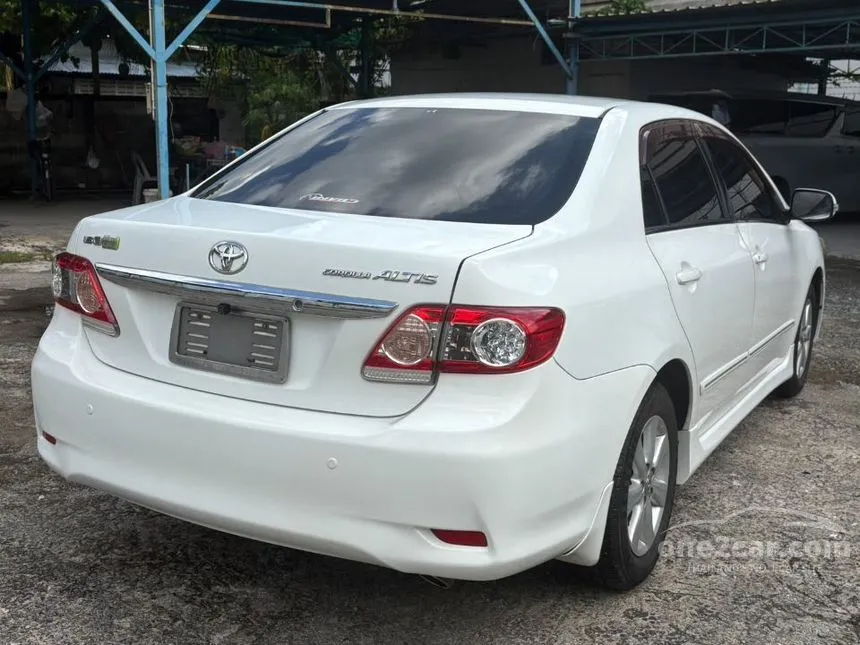 2011 Toyota Corolla Altis CNG Sedan