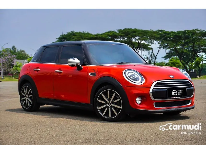 2018 MINI Cooper 5 Door Hatchback