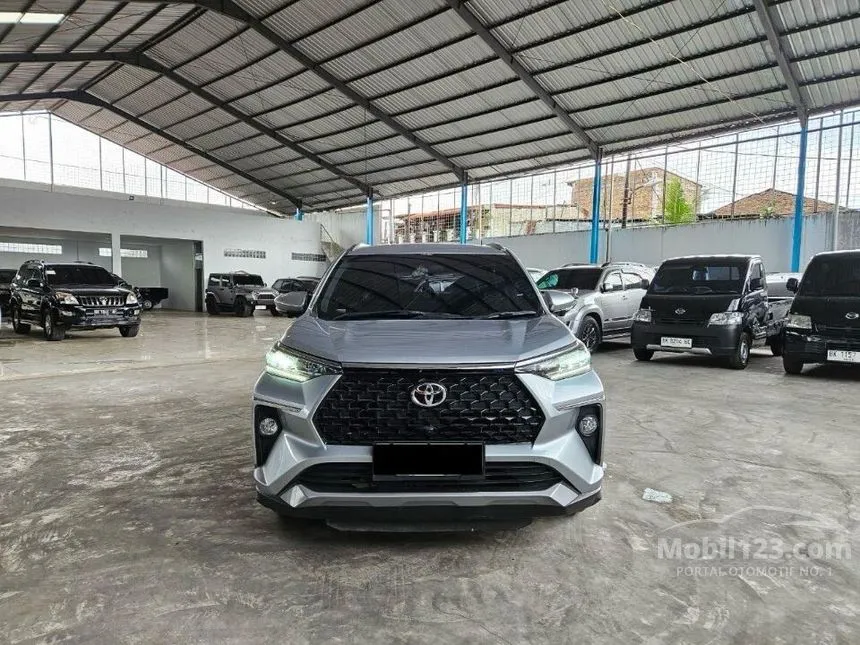 Jual Mobil Toyota Veloz 2023 Q 1.5 di Sumatera Utara Automatic Wagon Silver Rp 250.000.000
