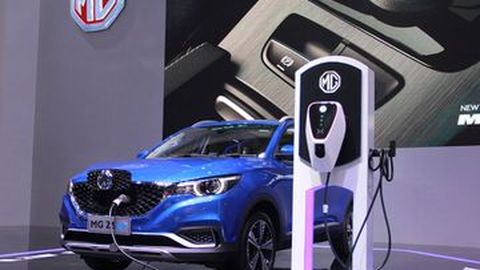 MG ZS EV Diklaim Banyak Diminati Pengunjung IIMS Hybrid 2021