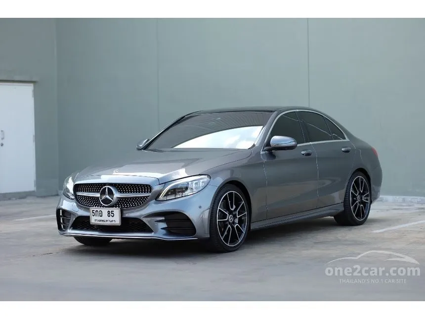2019 Mercedes-Benz C220 d AMG Dynamic Sedan