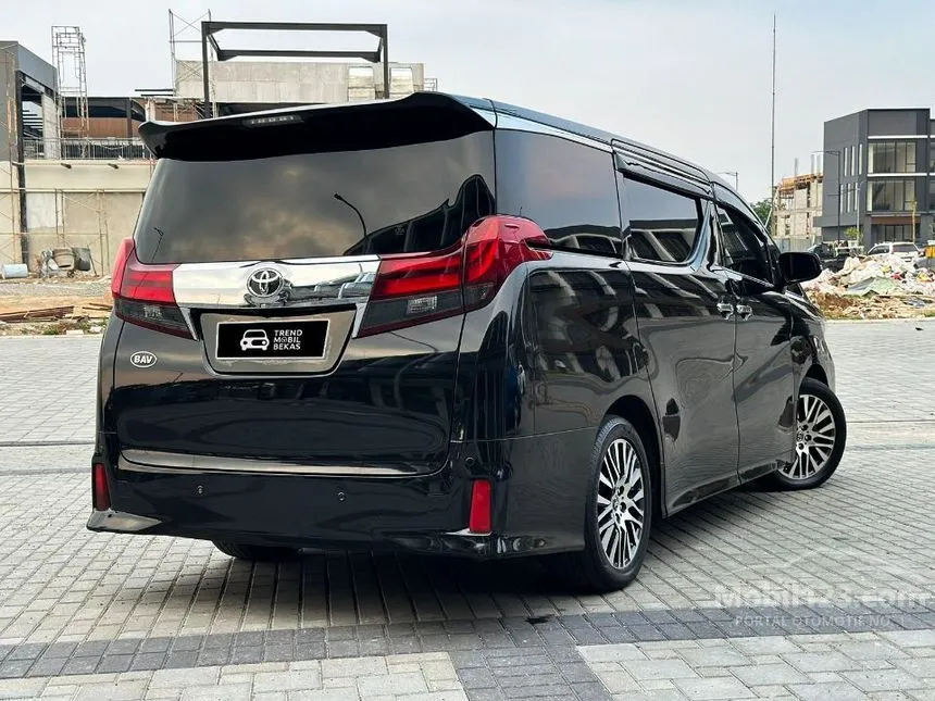 2016 Toyota Alphard S MPV