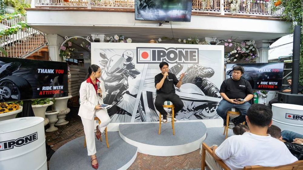 อิปปอน IPONE น้ำมันหล่อลื่นสำหรับรถจักรยานยนต์ระดับพรีเมียม
